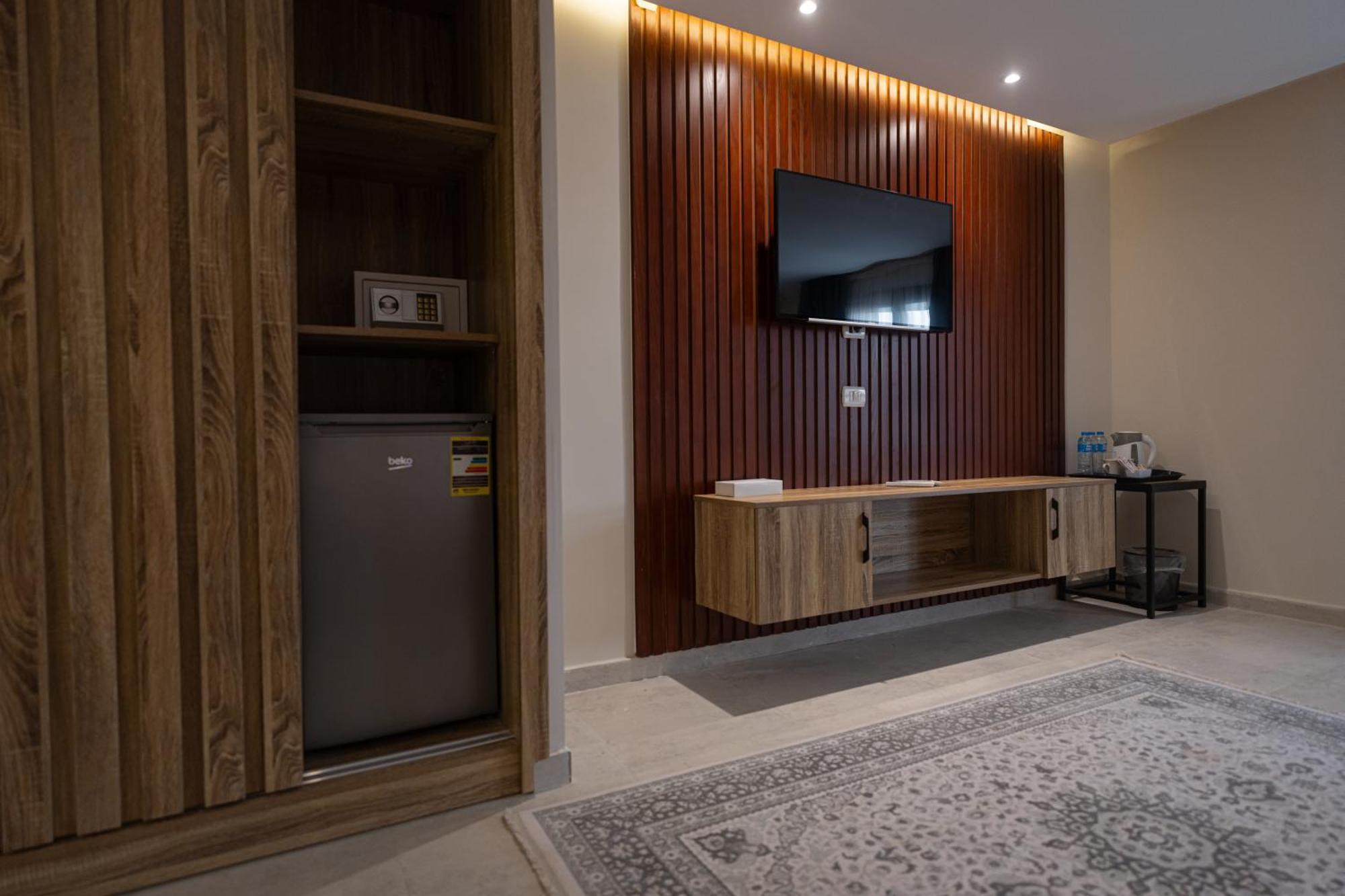Pyramid Front Hotel Al Kawm al Akhdar Экстерьер фото